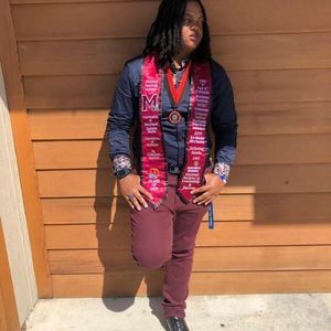 Meet your Posher, Donyae